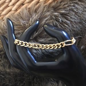 Gold plated figaro chain lobster claw bracelet